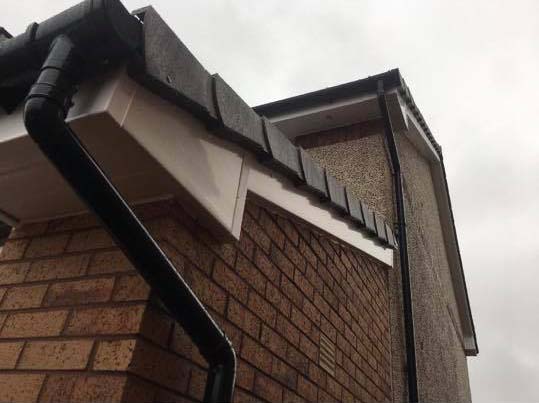 Roofline and cladding installation 4